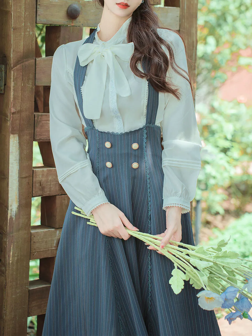 2PS White Bowknot Shirt And Blue Stripe Swing Strap Dress 1950S Dresss Set