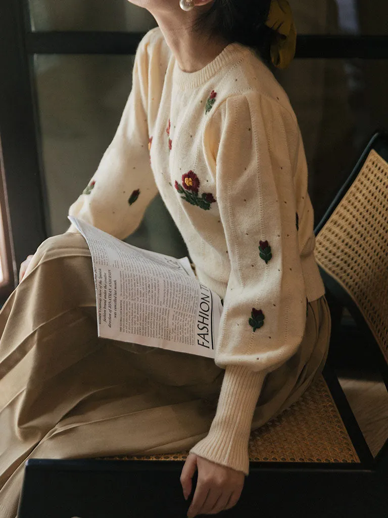 2PS White Embroidered Flower Sweater And Pleats Swing Skirt