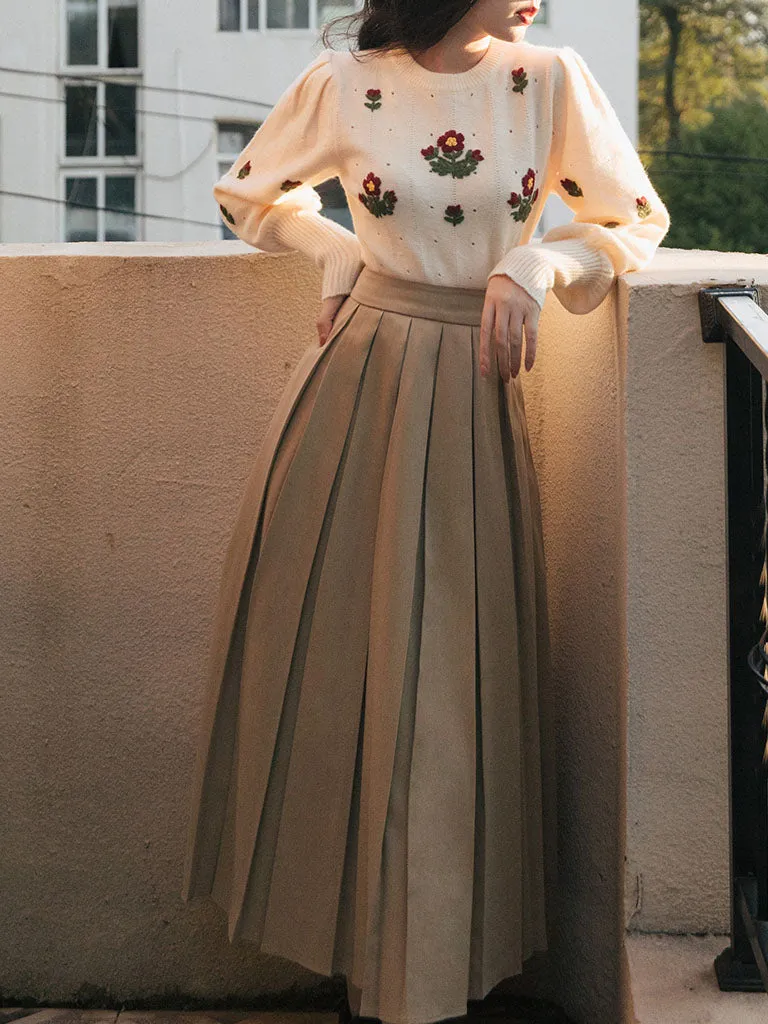 2PS White Embroidered Flower Sweater And Pleats Swing Skirt