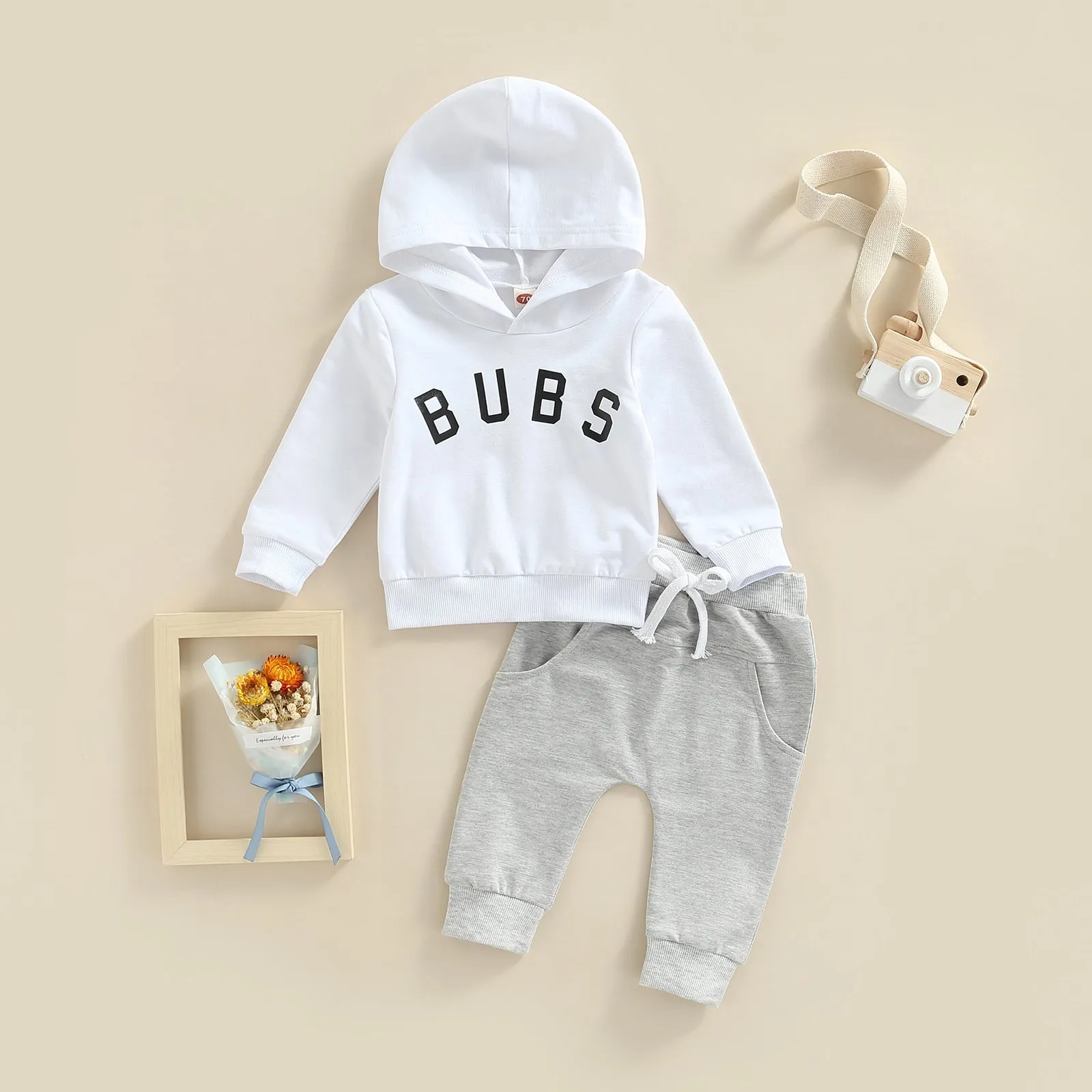 BUBS Hoody Outfit