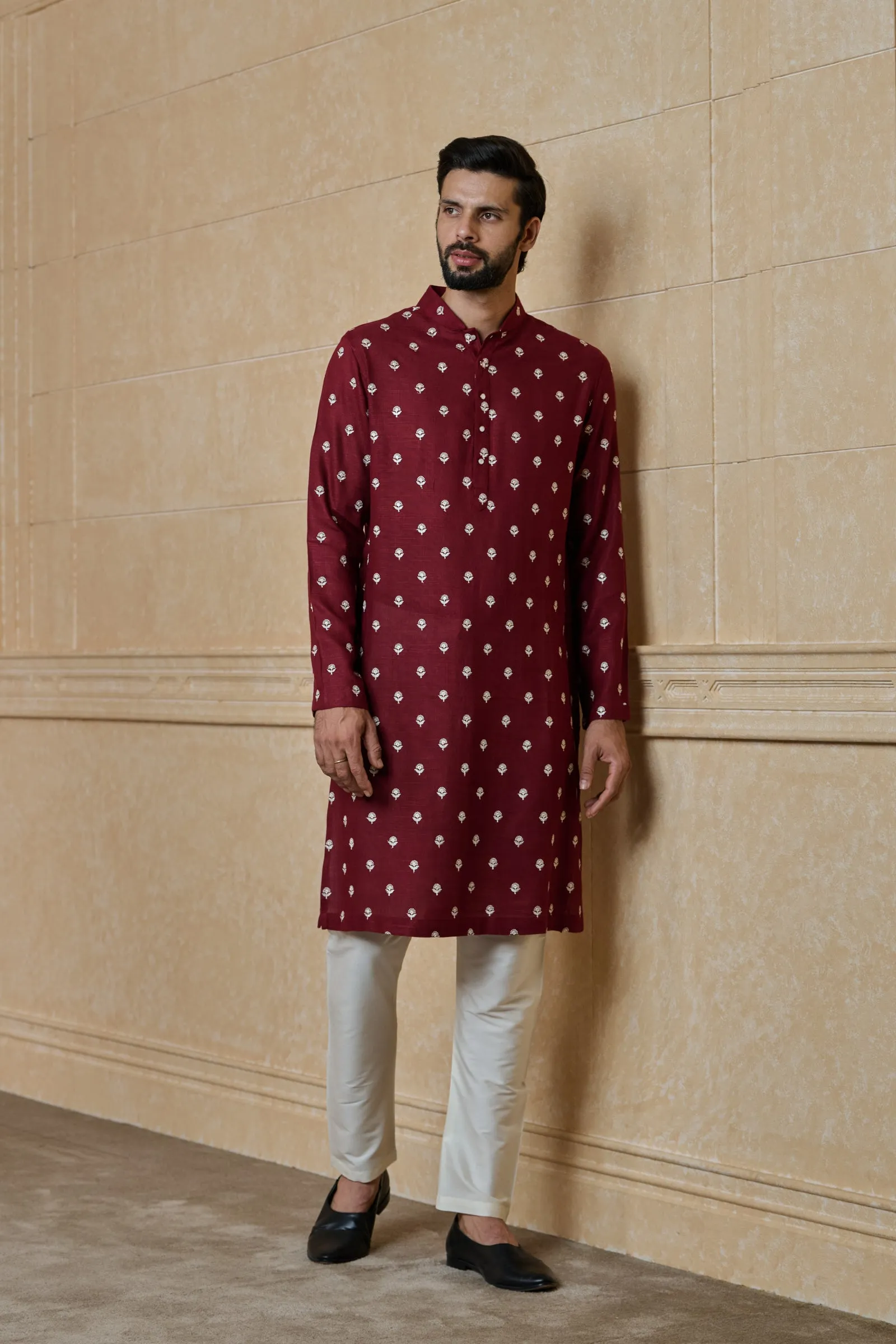 Butti Embroidered Kurta Set