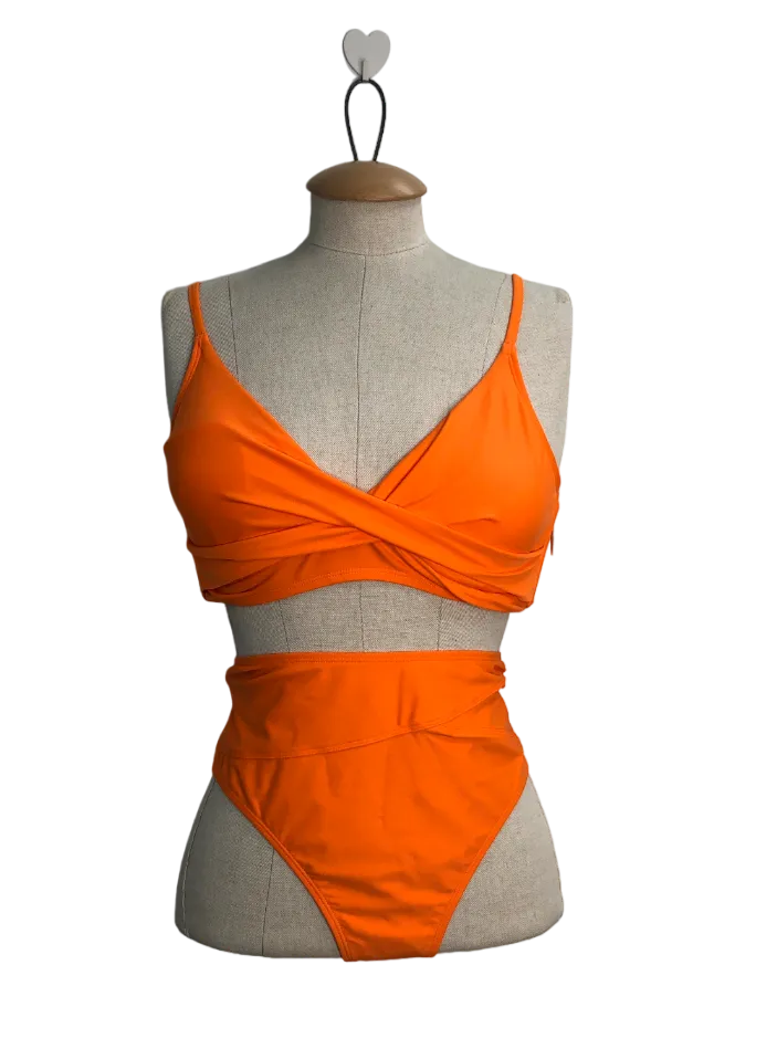 Cupshe Orange Twist Front High waisted Bikini set UK M