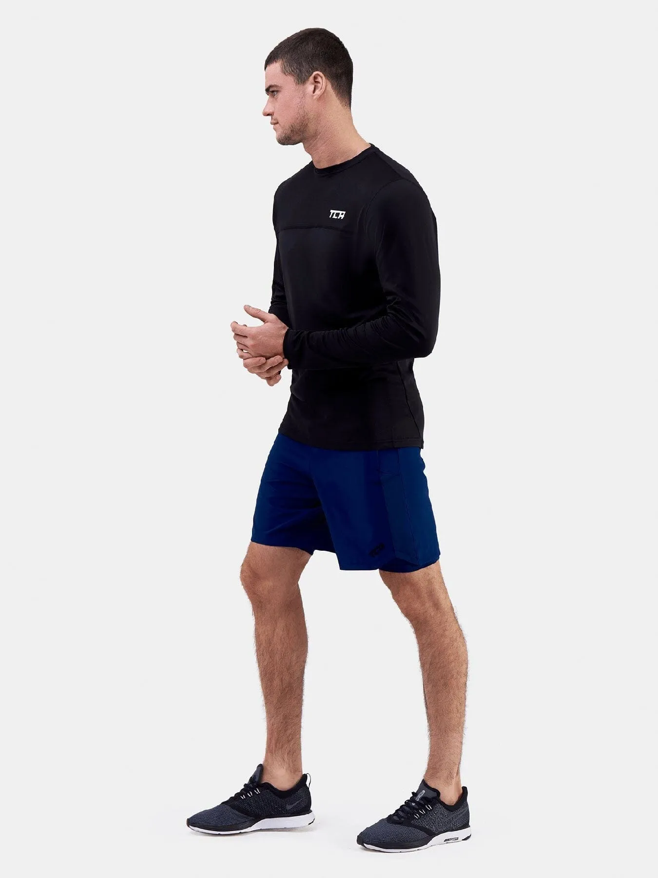 Stamina Long Sleeve Crew Neck Running Top For Men With Thumbholes